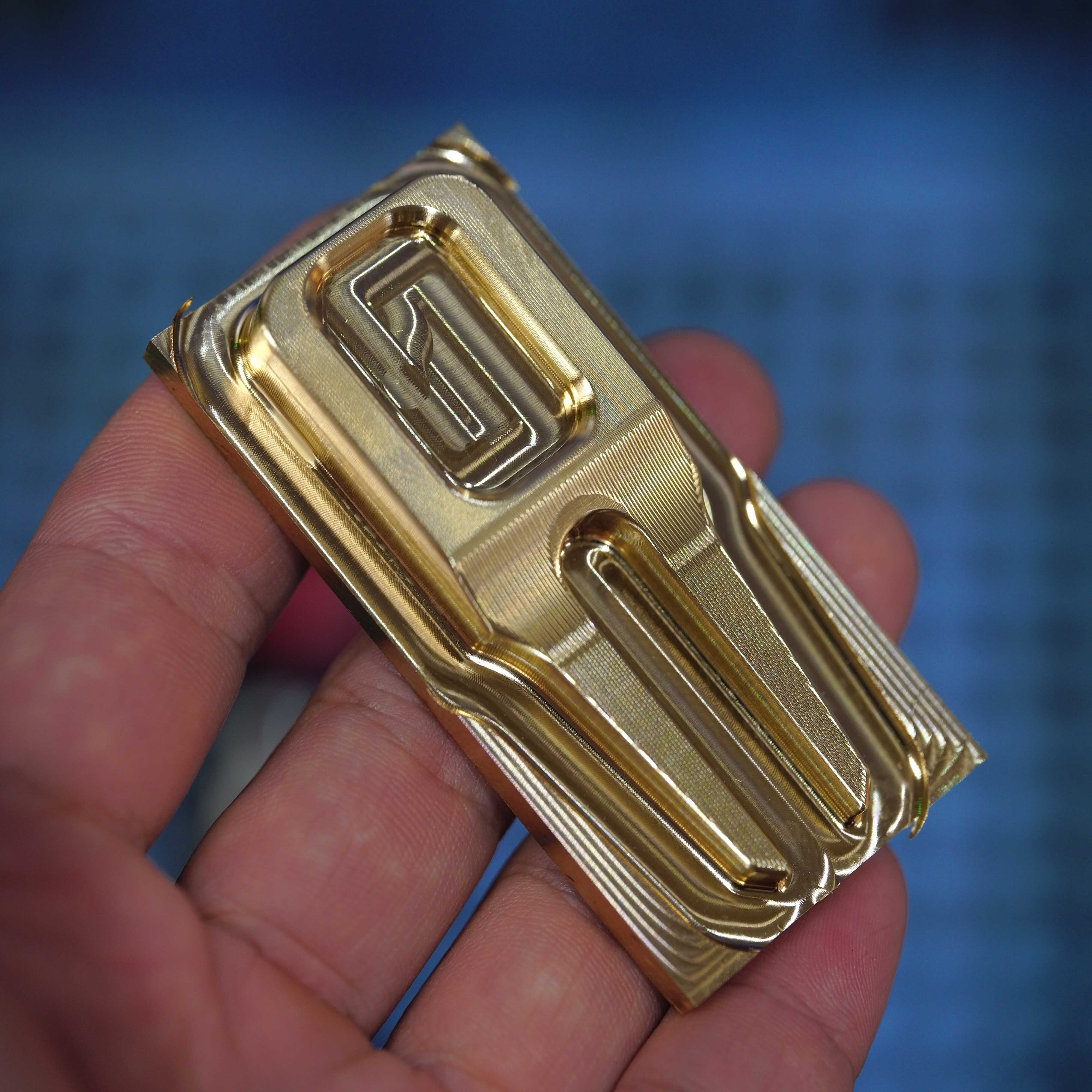 MA3 Divot Repair Tool Solid Brass (Antique Finish)